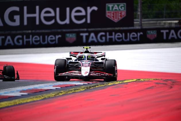 F1 Grand Prix of Austria - Qualifying Oliver Bearman of the Haas F1 Team drives during qualifying for the 12th round of the Formula 1 World Championship, WM, Weltmeisterschaft at the Red Bull Ring in Spielberg, Styria, Austria, on June 28, 2025. Spielberg Styria Austria  Copyright: xAndreaxDiodatox originalFilename:diodato-formula1250628_npBtS.jpg