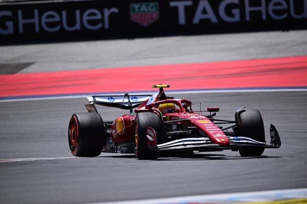 F1 Grand Prix of Austria - Qualifying Lewis Hamilton of Scuderia Ferrari drives during qualifying for the 12th round of the Formula 1 World Championship, WM, Weltmeisterschaft at the Red Bull Ring in Spielberg, Styria, Austria, on June 28, 2025. Spielberg Styria Austria  Copyright: xAndreaxDiodatox originalFilename:diodato-formula1250628_npE1X.jpg