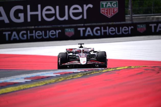 F1 Grand Prix of Austria - Qualifying Esteban Ocon of the Haas F1 Team drives during qualifying for the 12th round of the Formula 1 World Championship, WM, Weltmeisterschaft at the Red Bull Ring in Spielberg, Styria, Austria, on June 28, 2025. Spielberg Styria Austria  Copyright: xAndreaxDiodatox originalFilename:diodato-formula1250628_npT76.jpg