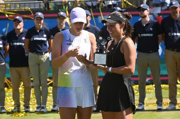 28 06 2025 Bad Homburg OPEN 2025 Womens Tennis Tournament WTA FINAL Jessica Pegula USA vs Iga Swiatek POL Picture shows the finalists Iga Swiatek and Jessica Pegula