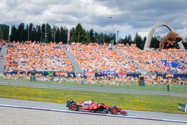 FORMULA 1 - GP of Austria 2025 SPIELBERG,AUSTRIA,28.JUN.25 - MOTORSPORTS, FORMULA 1 - Grand Prix of Austria, Red Bull Ring, practice and qualifying. Image shows Lewis Hamilton (GBR Ferrari).  GEPAxpictures xMatthiasxTrinkl