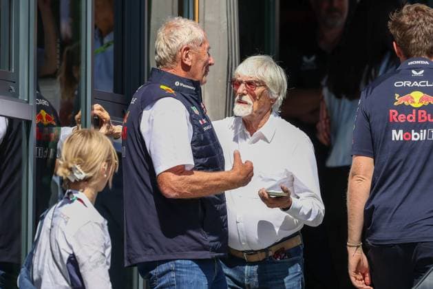 Motorspoert boss Helmut Marko Oracle Red Bull Racing in conversation with British motorsport official Bernie Ecclestone in the paddock, Qualifying, Austrian Grand Prix, Motorsport, Men, Formula 1, 28 06 2025 Spielberg Styria Austria Copyright: xkolbert-press ChristianxKolbertx