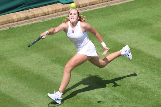 June 28, 2025, London, Celestynow, England: MIRRA ANDREEVA during the practice session before the Championships 2025 at Wimbledon AELTC in London. London England - ZUMAc278 20250628_zsp_c278_010 Copyright: xMarcinxCholewinskix