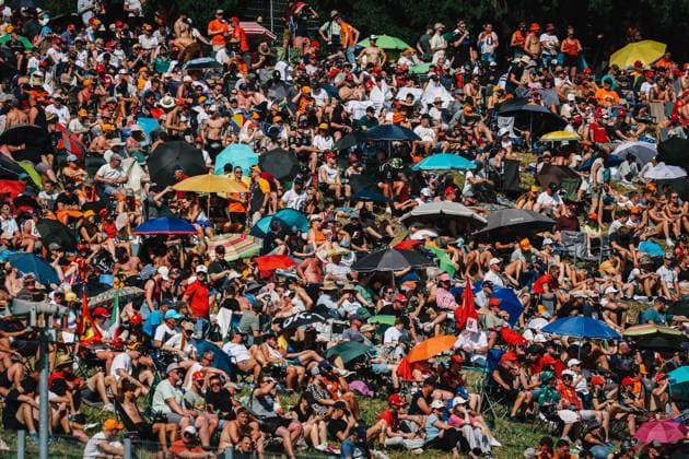 F1 - AUSTRIAN GRAND PRIX 2025 spectators, fans during the Formula 1 MSC Cruises Austrian Grand Prix 2025, 11th round of the 2025 FIA Formula One World Championship, WM, Weltmeisterschaft from June 27 to 29, 2025 on the Red Bull Ring, in Spielberg, Austria - SpielbergAustria  Copyright: xANTONINxVINCENTx