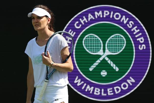 TENIS WIMBLEDON 2025 LONDYN 280625 N Z AGNIESZKA RADWANSKA PODCZAS TRENINGU MAGDA LINETTE MARCIN CHOLEWINSKI NEWSPIX.PL TENNIS WIMBLEDON 2025 LONDON 28062025 AGNIESZKA RADWANSKA DURING PRACTISE SESSION OF MAGDA LINETTE NEWSPIX.PL --- newspix.pl POLAND OUT! 