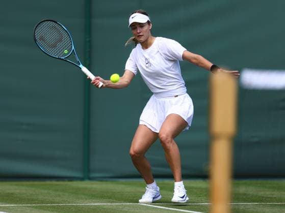 Wimbledon Championships 2025 AELTC, Saturday Practice, London, UK - 28 06 2025 Anna Kalinskaya Practices at Wimbledon ahead of the 2025 Championships London Wimbledon London GBR, UK NEWSPAPERS OUT Copyright: xMarkxGreenwoodx