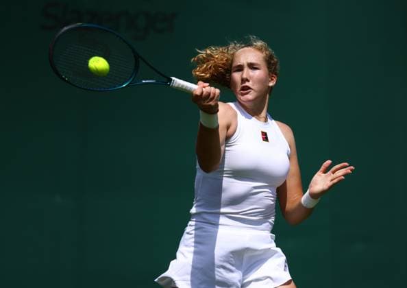 Wimbledon Championships 2025 AELTC, Saturday Practice, London, UK - 28 06 2025 Mirra Andreeva Practices at Wimbledon ahead of the 2025 Championships London Wimbledon London GBR, UK NEWSPAPERS OUT Copyright: xMarkxGreenwoodx