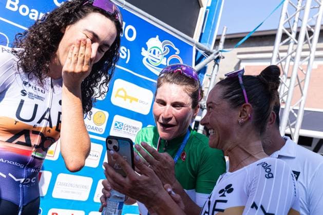 Italian Women s Road cycling, Rad, Radsport, Strasse Championship 2025 - Darfo Boario Terme Elisa Longo Borghini is with her teammates during the Italian Road Cycling Championship 2025 in Darfo Boario Terme, on June 28, 2025. Darfo Boario Terme Italy  Copyright: xTommasoxBerardix originalFilename:berardi-italianr250628_np27B.jpg