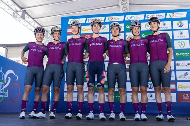 Italian Women s Road cycling, Rad, Radsport, Strasse Championship 2025 - Darfo Boario Terme The Polizia di Stato (Fiamme Oro) team participates in the Italian Road Cycling Championship 2025 team presentation in Darfo Boario Terme, on June 28, 2025. . Darfo Boario Terme Italy  Copyright: xTommasoxBerardix originalFilename:berardi-italianr250628_np8kt.jpg