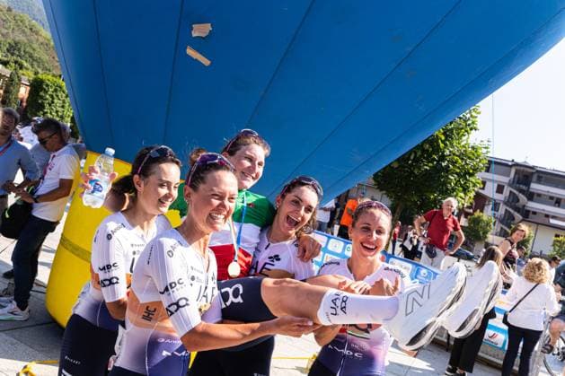 Italian Women s Road cycling, Rad, Radsport, Strasse Championship 2025 - Darfo Boario Terme Elisa Longo Borghini is with her teammates during the Italian Road Cycling Championship 2025 in Darfo Boario Terme, on June 28, 2025. Darfo Boario Terme Italy  Copyright: xTommasoxBerardix originalFilename:berardi-italianr250628_npoof.jpg