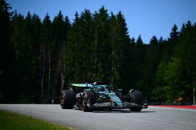F1 Grand Prix of Austria - Qualifying Lance Stroll of the Aston Martin Cognizant F1 Team drives during qualifying for the 12th round of the Formula 1 World Championship, WM, Weltmeisterschaft at the Red Bull Ring in Spielberg, Styria, Austria, on June 27, 2025. Spielberg Styria Austria  Copyright: xAndreaxDiodatox originalFilename:diodato-formula1250627_npYTE.jpg