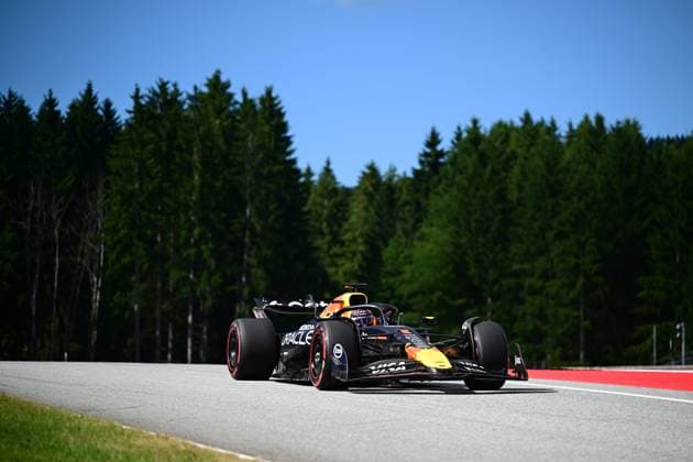 F1 Grand Prix of Austria - Qualifying Max Verstappen of Red Bull Racing Honda drives during qualifying for the 12th round of the Formula 1 World Championship, WM, Weltmeisterschaft in Red Bull Ring, Spielberg, Styria, Austria, on June 27, 2025. Spielberg Styria Austria  Copyright: xAndreaxDiodatox originalFilename:diodato-formula1250627_nphrr.jpg