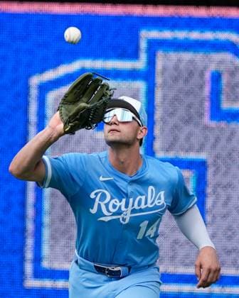 June 28, 2025: Kansas City Royals outfielder Jac Caglianone (14) fields a fly out against the Dodgers at Kauffman Stadium Kansas City, Missouri. CSM. Kansas City United States - ZUMAc04_ 20250628_zma_c04_030 Copyright: xJonxRobichaudx