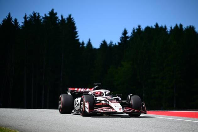 F1 Grand Prix of Austria - Qualifying Esteban Ocon of the Haas F1 Team drives during qualifying for the 12th round of the Formula 1 World Championship, WM, Weltmeisterschaft at the Red Bull Ring in Spielberg, Styria, Austria, on June 27, 2025. Spielberg Styria Austria  Copyright: xAndreaxDiodatox originalFilename:diodato-formula1250627_np1XB.jpg