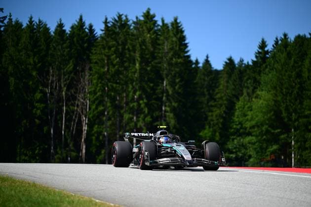 F1 Grand Prix of Austria - Qualifying Andrea Kimi Antonelli of the Mercedes-AMG Petronas F1 Team drives during qualifying for the 12th round of the Formula 1 World Championship, WM, Weltmeisterschaft at the Red Bull Ring in Spielberg, Styria, Austria, on June 27, 2025. Spielberg Styria Austria  Copyright: xAndreaxDiodatox originalFilename:diodato-formula1250627_npPzi.jpg