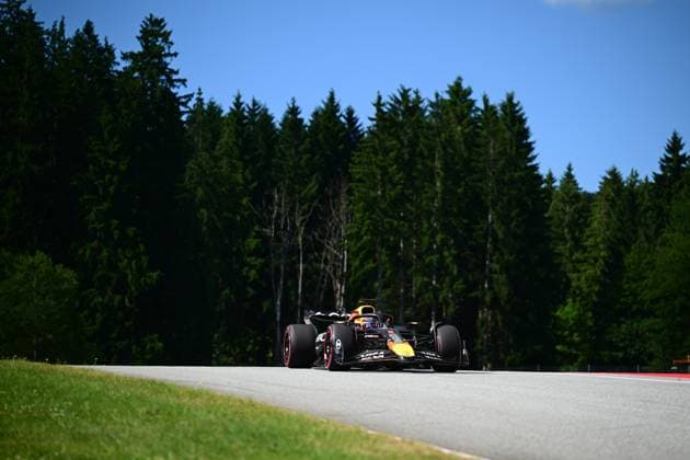 F1 Grand Prix of Austria - Qualifying Max Verstappen of Red Bull Racing Honda drives during qualifying for the 12th round of the Formula 1 World Championship, WM, Weltmeisterschaft in Red Bull Ring, Spielberg, Styria, Austria, on June 27, 2025. Spielberg Styria Austria  Copyright: xAndreaxDiodatox originalFilename:diodato-formula1250627_nprko.jpg