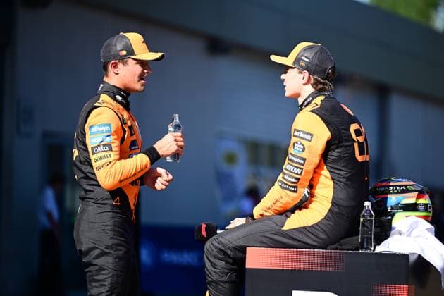 F1 Grand Prix of Austria - Qualifying Lando Norris and Oscar Piastri of the McLaren F1 Team celebrate after qualifying in Spielberg, Styria, Austria, on June 27, 2025, during the 12th round of the Formula 1 World Championship, WM, Weltmeisterschaft Spielberg Styria Austria  Copyright: xAndreaxDiodatox originalFilename:diodato-formula1250627_nptgc.jpg
