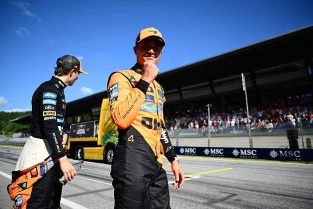 F1 Grand Prix of Austria - Qualifying Lando Norris of the McLaren F1 Team drives and celebrates after qualifying during the 12th round of the Formula 1 World Championship, WM, Weltmeisterschaft at the Red Bull Ring in Spielberg, Styria, Austria, on June 27, 2025. Spielberg Styria Austria  Copyright: xAndreaxDiodatox originalFilename:diodato-formula1250628_np9hQ.jpg