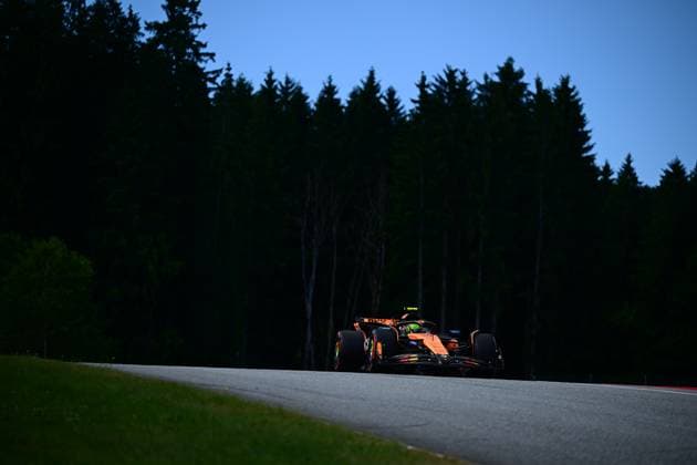 F1 Grand Prix of Austria - Qualifying Lando Norris of the McLaren F1 Team drives during qualifying in the 12th round of the Formula 1 World Championship, WM, Weltmeisterschaft at the Red Bull Ring in Spielberg, Styria, Austria, on June 27, 2025. Spielberg Styria Austria  Copyright: xAndreaxDiodatox originalFilename:diodato-formula1250627_nphqa.jpg
