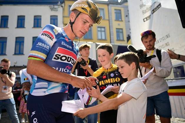 Belgian 2025 National Championship Binche 29 06 2025 BINCHE, BELGIUM - JUNE 29 : Evenepoel Remco of Soudal Quick-Step during the Men Elite cycling road race of the Belgian National Championships 2025 an UCI National Championships cycling race of 230 km with start in Binche and finish in Binche on June 29, 2025 in Binche, Belgium, 29 06 2025 ( Motordriver Guy De Vuyst - Binche Belgium  Copyright: xNicoxVereeckenx