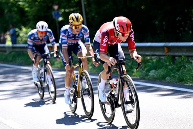 Belgian 2025 National Championship Binche 29 06 2025 BINCHE, BELGIUM - JUNE 29 : Berckmoes Jenno of Lotto, Evenepoel Remco of Soudal Quick-Step, Van Wilder Ilan of Soudal Quick-Step during the Men Elite cycling road race of the Belgian National Championships 2025 an UCI National Championships cycling race of 230 km with start in Binche and finish in Binche on June 29, 2025 in Binche, Belgium, 29 06 2025 Binche Belgium  Copyright: xNicoxVereeckenx