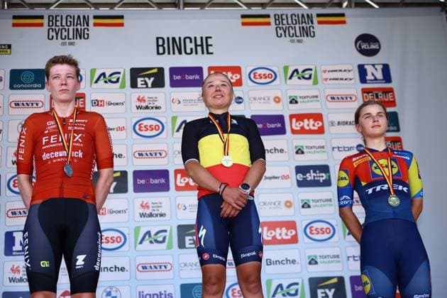 Belgian Fien Van Eynde of Fenix-Deceuninck Development Team, Belgian Justine Ghekiere of AG Insurance-Soudal Team and Belgian Fleur Moors of Lidl-Trek pictured on the podium after the women s elite road race of the Belgian Cycling Championships, 132,8 km from and to the Grand Place square in Binche on Sunday 29 June 2025. DAVIDxPINTENS  x128053819x