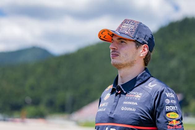 Formel 1, GP Österreich in Spielberg, Fahrerparade FORMULA 1 - GP of Austria 2025 SPIELBERG,AUSTRIA,29.JUN.25 - MOTORSPORTS, FORMULA 1 - Grand Prix of Austria, Red Bull Ring, drivers parade. Image shows Max Verstappen (NED Red Bull Racing).  GEPAxpictures xMatthiasxTrinkl