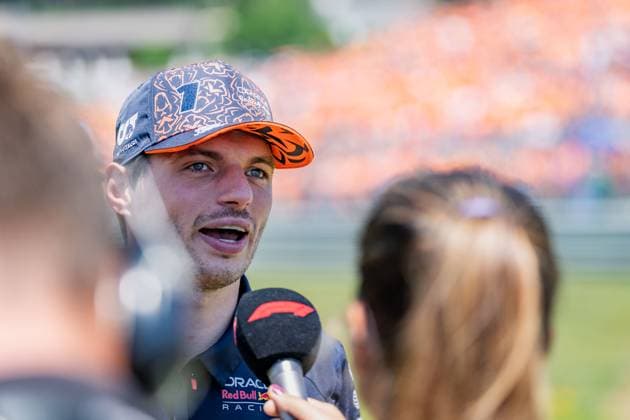 Formel 1, GP Österreich in Spielberg, Fahrerparade FORMULA 1 - GP of Austria 2025 SPIELBERG,AUSTRIA,29.JUN.25 - MOTORSPORTS, FORMULA 1 - Grand Prix of Austria, Red Bull Ring, drivers parade. Image shows Max Verstappen (NED Red Bull Racing).  GEPAxpictures xMatthiasxTrinkl