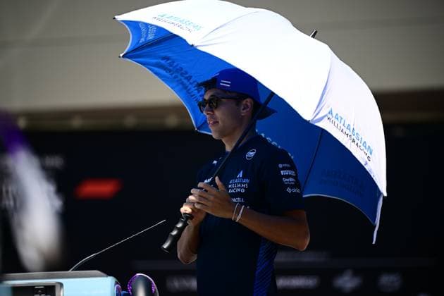 F1 Grand Prix of Austria Alexander Albon of Williams Racing walks during the 12th round of the Formula 1 World Championship, WM, Weltmeisterschaft at Red Bull Ring in Spielberg, Styria, Austria, on June 29, 2025. Spielberg Styria Austria  Copyright: xAndreaxDiodatox originalFilename:diodato-formula1250628_nplsJ.jpg