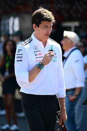 F1 Grand Prix of Austria Toto Wolff of Mercedes-AMG Petronas walks during the race in Spielberg, Styria, Austria, on June 28, 2025, during the 12th round of the Formula 1 World Championship, WM, Weltmeisterschaft Spielberg Styria Austria  Copyright: xAndreaxDiodatox originalFilename:diodato-formula1250628_npW9B.jpg