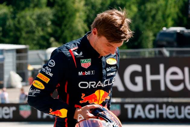 29 06 2025, xsvx, Motorsport FIA Formula 1, Austrian Grand Prix v l Max Verstappen Oracle Red Bull Racing starting number 1 after the accident with Andrea Kimi Antonelli Mercedes AMG Petronas starting number 12 FIA REGULATIONS PROHIBIT ANY USE OF PHOTOGRAPHS as IMAGE SEQUENCES and or QUASI VIDEO Zeltweg Spielberg