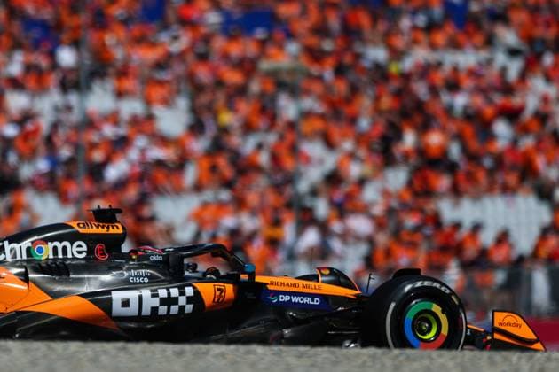 F1 - AUSTRIAN GRAND PRIX 2025 81 PIASTRI Oscar (aus), McLaren F1 Team MCL39, action during the Formula 1 MSC Cruises Austrian Grand Prix 2025, 11th round of the 2025 FIA Formula One World Championship, WM, Weltmeisterschaft from June 27 to 29, 2025 on the Red Bull Ring, in Spielberg, Austria - SpielbergAustria  Copyright: xXavixBonillax