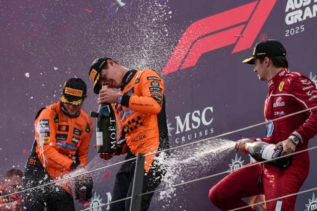 FORMULA 1 - GP of Austria 2025 SPIELBERG,AUSTRIA,29.JUN.25 - MOTORSPORTS, FORMULA 1 - Grand Prix of Austria, Red Bull Ring. Image shows Oscar Piastri (AUS McLaren), Lando Norris (GBR McLaren) and Charles Leclerc (MON Ferrari).  GEPAxpictures xMatthiasxTrinkl