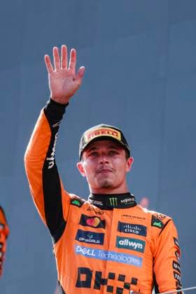 FORMULA 1 - GP of Austria 2025 SPIELBERG,AUSTRIA,29.JUN.25 - MOTORSPORTS, FORMULA 1 - Grand Prix of Austria, Red Bull Ring. Image shows the rejoicing of Lando Norris (GBR McLaren).  GEPAxpictures xMatthiasxTrinkl