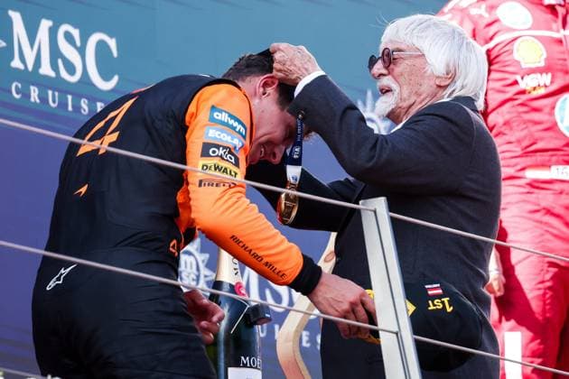 F1 - AUSTRIAN GRAND PRIX 2025 NORRIS Lando (gbr), McLaren F1 Team MCL39, portrait and ECCLESTONE Bernie (gbr), former CEO of Formula One Group, portrait podium during the Formula 1 MSC Cruises Austrian Grand Prix 2025, 11th round of the 2025 FIA Formula One World Championship, WM, Weltmeisterschaft from June 27 to 29, 2025 on the Red Bull Ring, in Spielberg, Austria - SpielbergAustria Copyright: xANTONINxVINCENTx