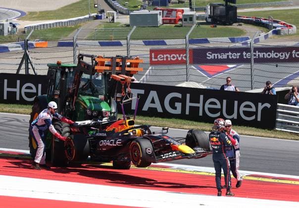 29 06 2025, Red Bull Ring, Spielberg, Formula 1 Grand Prix of Austria 2025 , in the picture accident between Andrea Kimi Antonelli ITA , Mercedes AMG Petronas Formula One Team and Max Verstappen NLD , Oracle Red Bull Racing, both drivers retire Photo by Alessandro Martellotta Hasan Bratic DeFodi Images