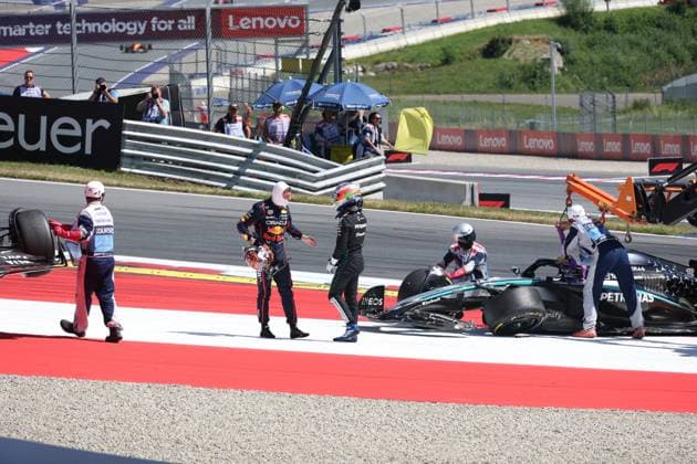 29 06 2025, Red Bull Ring, Spielberg, Formula 1 Grand Prix of Austria 2025 , in the picture accident between Andrea Kimi Antonelli ITA , Mercedes AMG Petronas Formula One Team and Max Verstappen NLD , Oracle Red Bull Racing, both drivers retire Photo by Alessandro Martellotta Hasan Bratic DeFodi Images