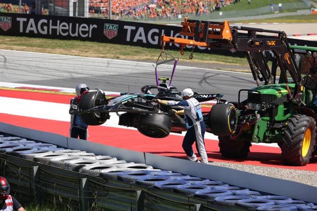 29 06 2025, Red Bull Ring, Spielberg, Formula 1 Grand Prix of Austria 2025 , in the picture accident between Andrea Kimi Antonelli ITA , Mercedes AMG Petronas Formula One Team and Max Verstappen NLD , Oracle Red Bull Racing, both drivers retire Photo by Alessandro Martellotta Hasan Bratic DeFodi Images