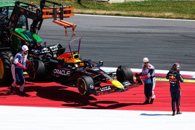 F1 - AUSTRIAN GRAND PRIX 2025 VERSTAPPEN Max (ned), Red Bull Racing RB21, portrait during the Formula 1 MSC Cruises Austrian Grand Prix 2025, 11th round of the 2025 FIA Formula One World Championship, WM, Weltmeisterschaft from June 27 to 29, 2025 on the Red Bull Ring, in Spielberg, Austria - SpielbergAustria  Copyright: xFLORENTxGOODENx