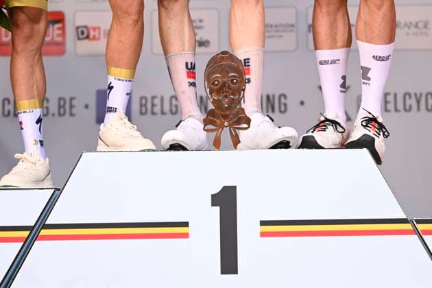 Belgian 2025 National Championship Binche 29 06 2025 BINCHE, BELGIUM - JUNE 29 : trophy Gilles de Binche with Evenepoel Remco of Soudal Quick-Step, Wellens Tim of Uae Team Emirates - Xrg and Philipsen Jasper of Alpecin - Deceuninck pictured during the podium ceremony of the Men Elite cycling road race of the Belgian National Championships 2025 an UCI National Championships cycling race of 230 km with start in Binche and finish in Binche on June 29, 2025 in Binche, Belgium, 29 06 2025 Binche Belgium  Copyright: xNicoxVereeckenx