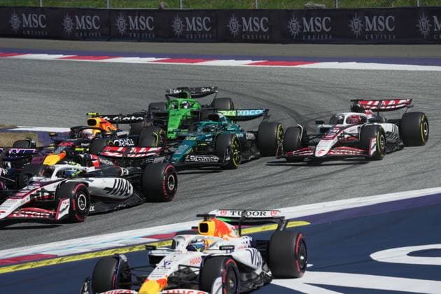 Formula 1 Austrian Grand Prix 2025 29 06 2025, Red Bull Ring, Spielberg, Formula 1 Austrian Grand Prix 2025 , in picture Race start Isack Hadjar FRA , Visa Cash App RB Formula One Team, Oliver Bearman GBR , MoneyGram Haas F1 Team, Yuki Tsunoda JPN , Oracle Red Bull Racing, Esteban Ocon FRA , Lance Stroll CAN , Aston Martin Aramco Cognizant Formula One Team, Nico Hülkenberg DEU , Stake F1 Team Kick Sauber nordphotoxGmbHx xBratic nph00250