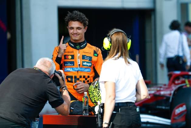 F1 - AUSTRIAN GRAND PRIX 2025 NORRIS Lando (gbr), McLaren F1 Team MCL39, portrait during the Formula 1 MSC Cruises Austrian Grand Prix 2025, 11th round of the 2025 FIA Formula One World Championship, WM, Weltmeisterschaft from June 27 to 29, 2025 on the Red Bull Ring, in Spielberg, Austria - SpielbergAustria  Copyright: xDPPIx