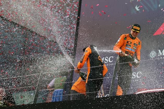 Formula 1 Grand Prix of Austria 2025 Formula 1 Grand Prix of Austria 2025 Red Bull Ring June 27 29, 2025 FIA Formula 1 World Championship Grand Prix of Austria 2025 In the picture Champagne shower Lando Norris GBR and Oscar Piastri AUS Copyright: xBEAUTIFULxSPORTS Bernhardtx