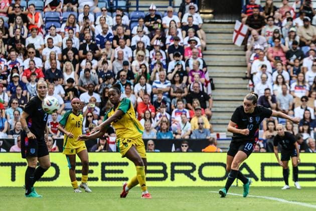 Leicester, England, June 29th 2025: Ella Toone (10 England) scores her second goal during the International Friendly, Länderspiel, Nationalmannschaft football match between England and Jamaica at King Power Stadium in Leicester, England (Natalie Mincher SPP) Copyright: xNataliexMincher SPPx spp-en-NaMi-335A2361
