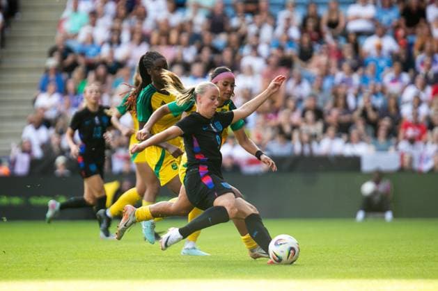 England Women and Jamaica Women, International Friendly, Länderspiel, Nationalmannschaft LEICESTER, ENGLAND - JUNE 29: GOAL- Beth Mead of England Women during the International Friendly match between England Women and Jamaica Women at King Power Stadium on June 29, 2025 in Leicester, England Leicester United Kingdom Copyright: xNinaxFarooqix