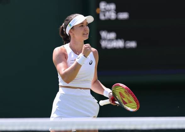 Eva Lys GER makes a fist and cheers,Cheers,Joy,Emotion, Ladies Singles, Ladies Singles Copyright: xJuergenxHasenkopfx