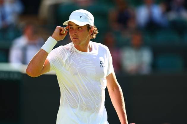 Joao Fonseca during his first round match Wimbledon Tennis Championships, Day 1, The All England Lawn Tennis and Croquet Club, London, UK - 30 Jun 2025London The All England Lawn Tennis and United Kingdom  Copyright: xJamesxMarsh Shutterstockx 15378842dt