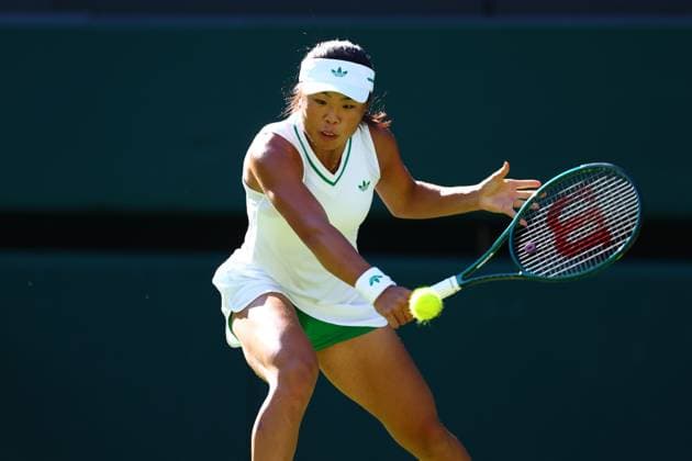 Mingge Xu during her first round match Wimbledon Tennis Championships, Day 1, The All England Lawn Tennis and Croquet Club, London, UK - 30 Jun 2025London The All England Lawn Tennis and United Kingdom  Copyright: xJamesxMarsh Shutterstockx 15378842ek