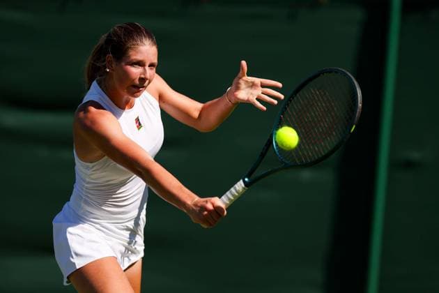 Hannah Klugman during her first round match Wimbledon Tennis Championships, Day 1, The All England Lawn Tennis and Croquet Club, London, UK - 30 Jun 2025London The All England Lawn Tennis and United Kingdom  Copyright: xEllaxLing Shutterstockx 15378844am