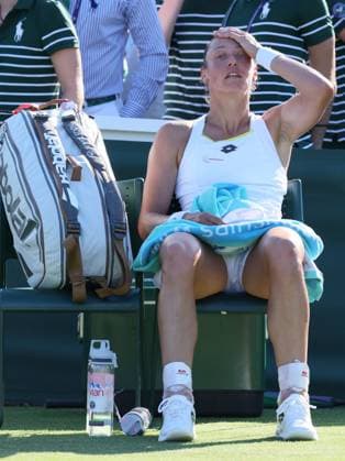 Belgian Yanina Wickmayer reacts at a tennis match between Belgian Wickmayer and Mexican Zarazua, in the first round of the women s singles at the 2025 Wimbledon grand slam tournament, Monday 30 June 2025 at the All England Tennis Club, in South-West London, Britain. BENOITxDOPPAGNE  x128139815x